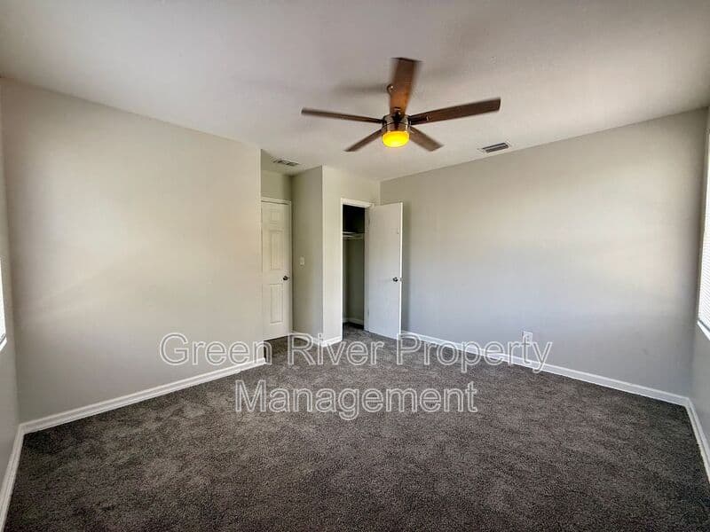 Jacksonville House: 2989 Downing Street