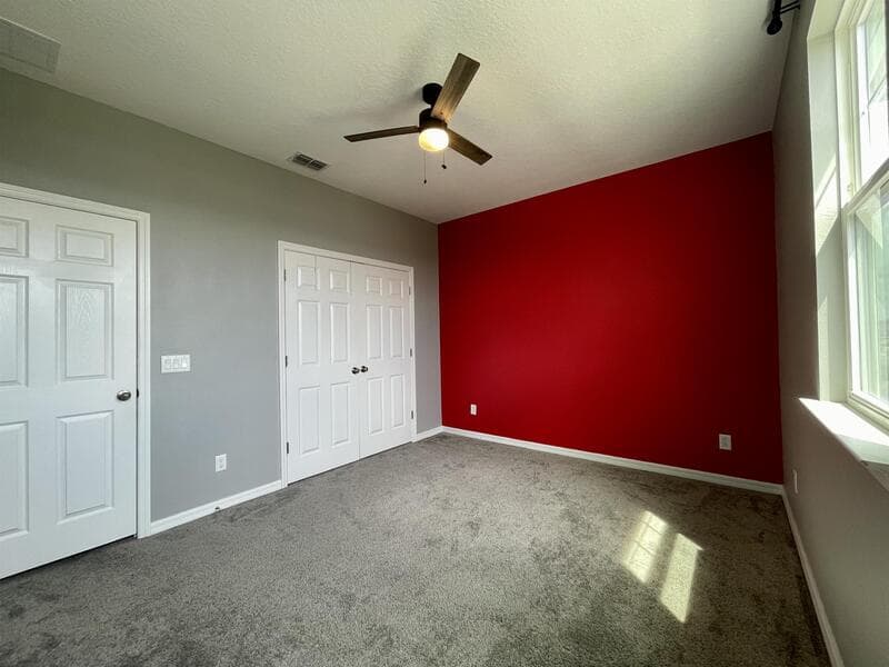 Wesley Chapel Townhome: 5211 Avalon Park Blvd - 1