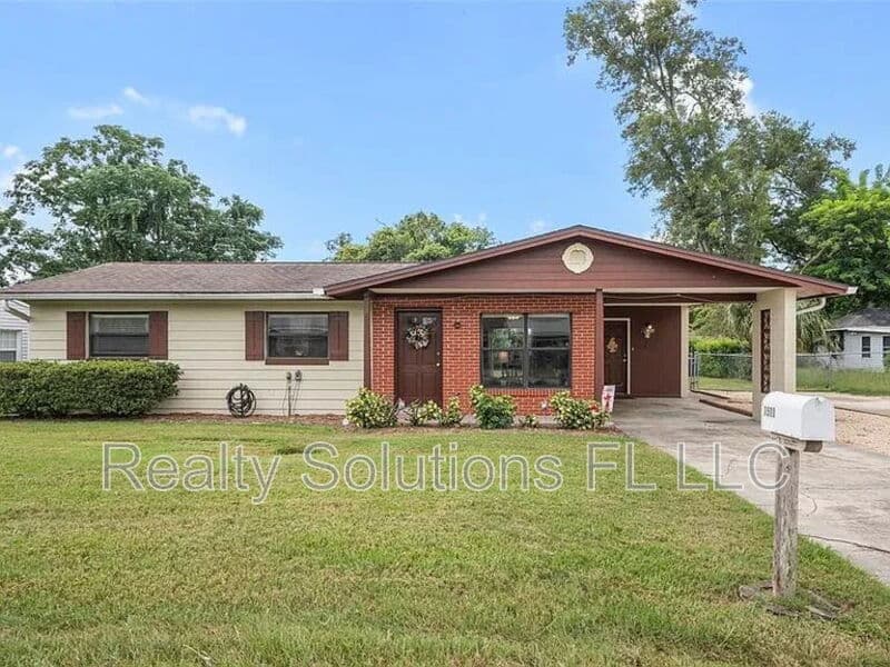 Orlando House: 3500 East Grant Street