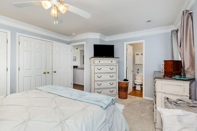 Fredericksburg House: 11814 Gardenia Dr