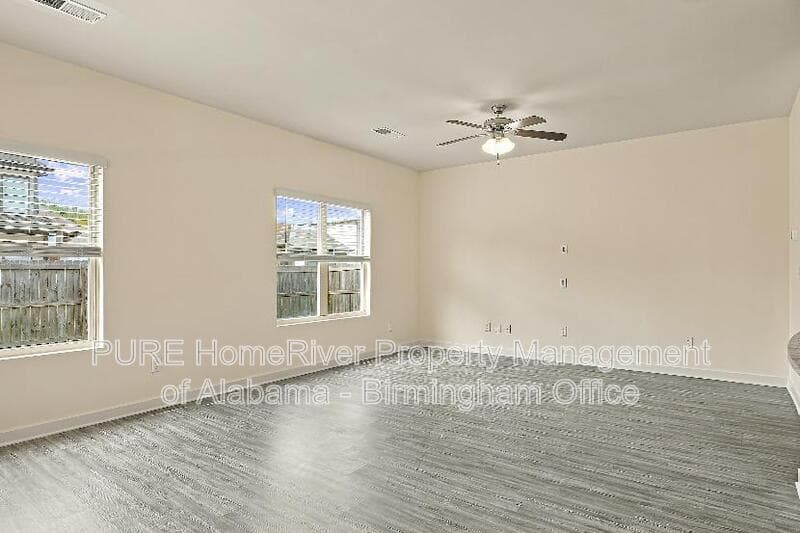 Mc Calla House: 5715 Cheshire Cove Cir
