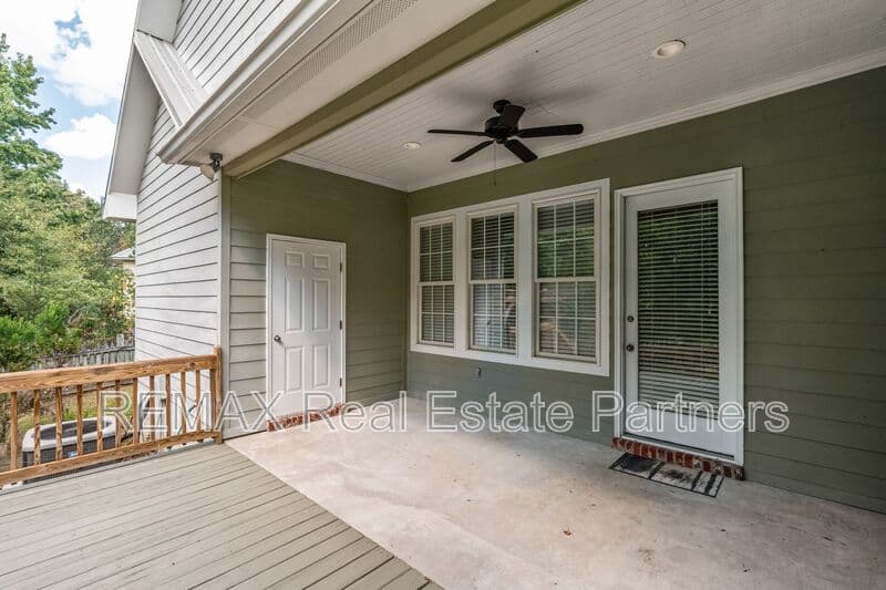 Hattiesburg House: 39 Robins Nest