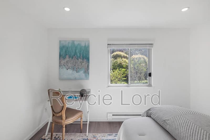San Bruno Condo: 410 Boardwalk Ave