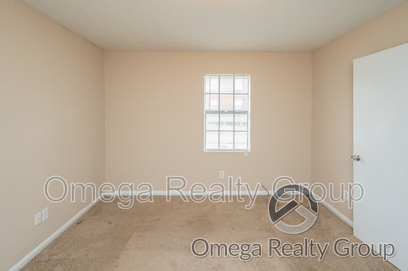 Phenix City Apartment: 901 25th Ave