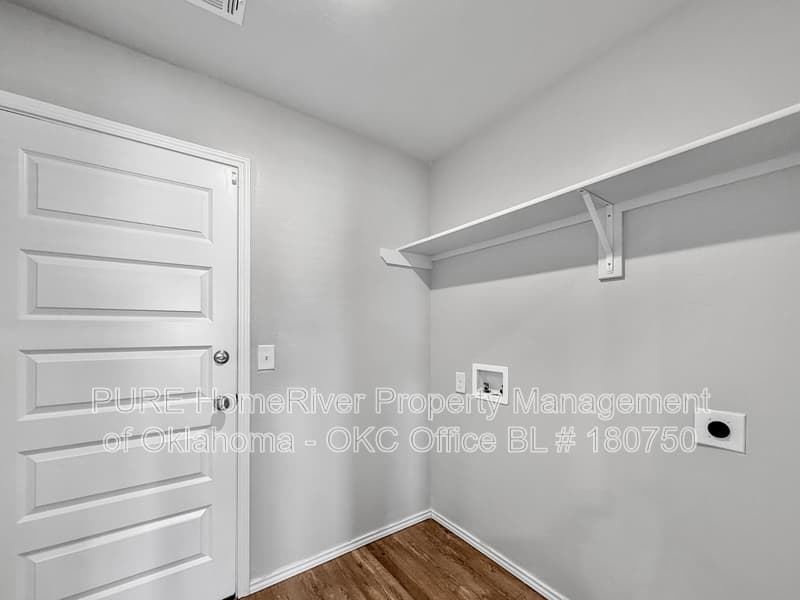 Chickasha House: 2014 Taylor St
