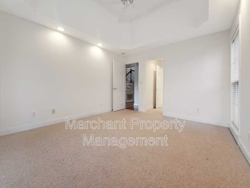 Greenville House: 11 Tupelo Court