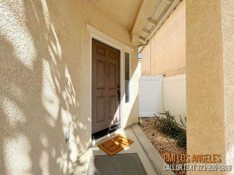 Pacoima House: 12445 Sonoma Drive