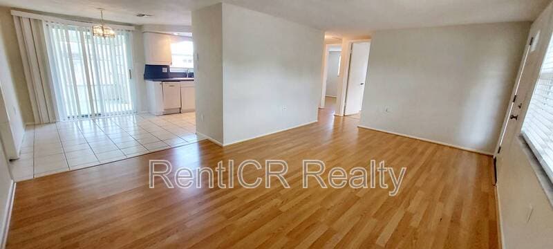 Port Richey House: 9031 Chantilly Lane