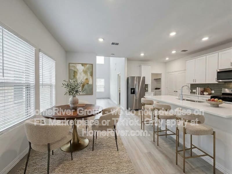 Mckinney House: 404 Dorothy Dr