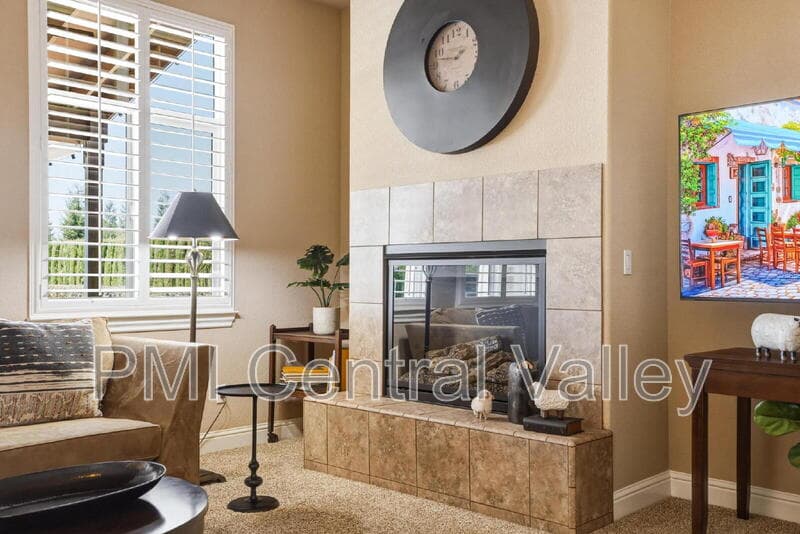 City of Atwater House: 1761 KT Avenue