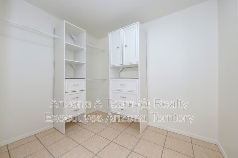 Tucson House: 9530 East 42nd Street