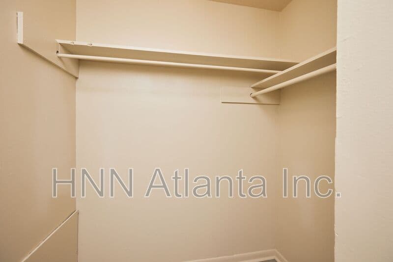 Atlanta Condo: 1171 Woodland Ave, NE