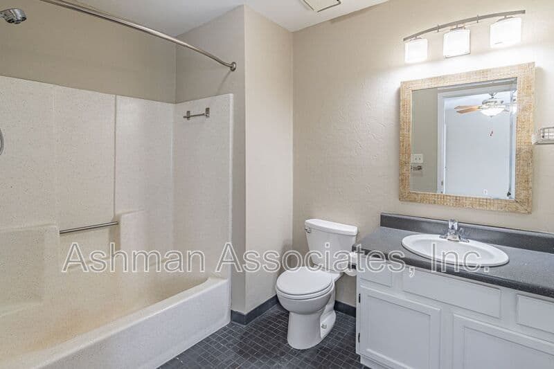 Alpharetta House: 3235 Cape Cir.