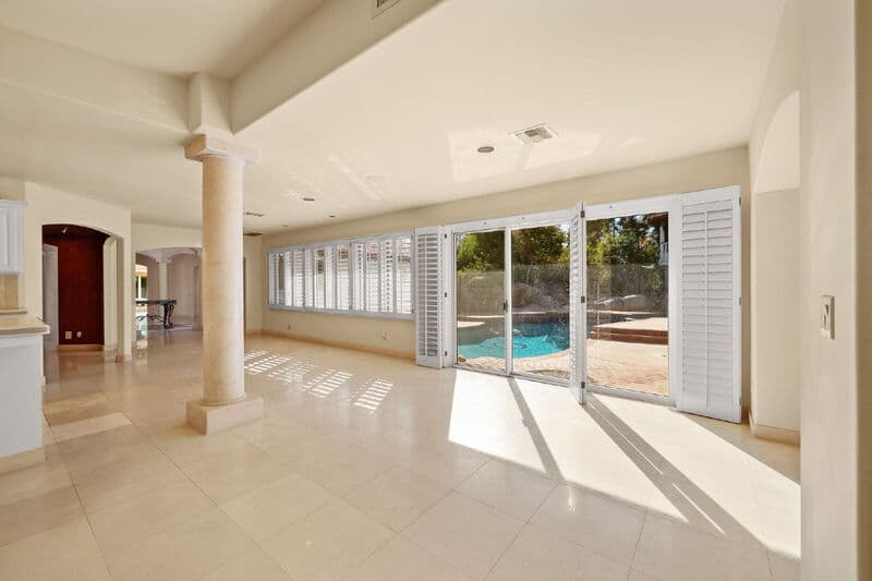 San Diego House: 18714 Bernardo Trails Dr