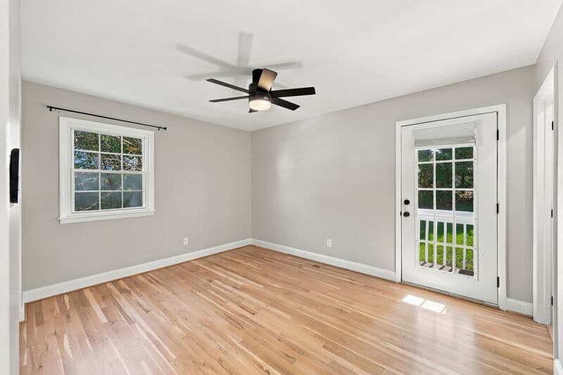 Raleigh House: 412 Pinecroft Drive
