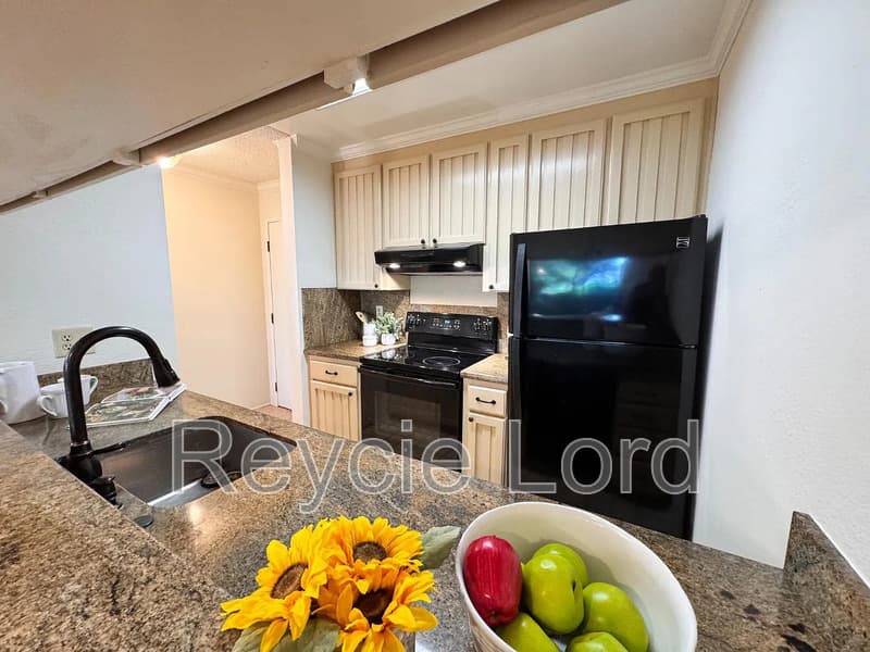San Bruno Condo: 4136 Shelter Creek Ln,