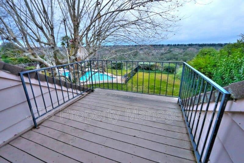 Fair Oaks House: 8520 Emperor Drive