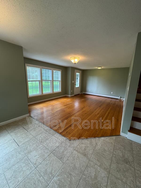 Hadley Condo: 201 Middle Street - 1