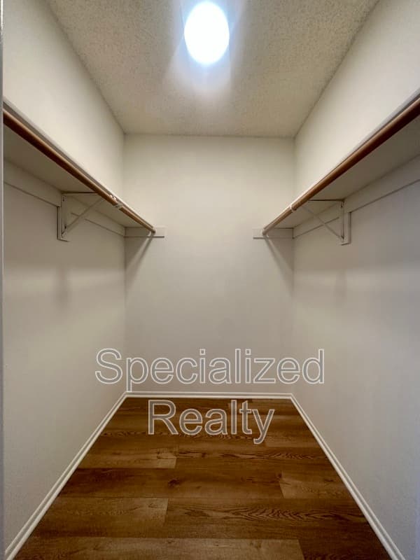Glendale Condo: 824 E Windsor Rd