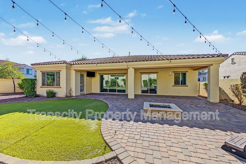 Mesa House: 4943 S Pulse Ter
