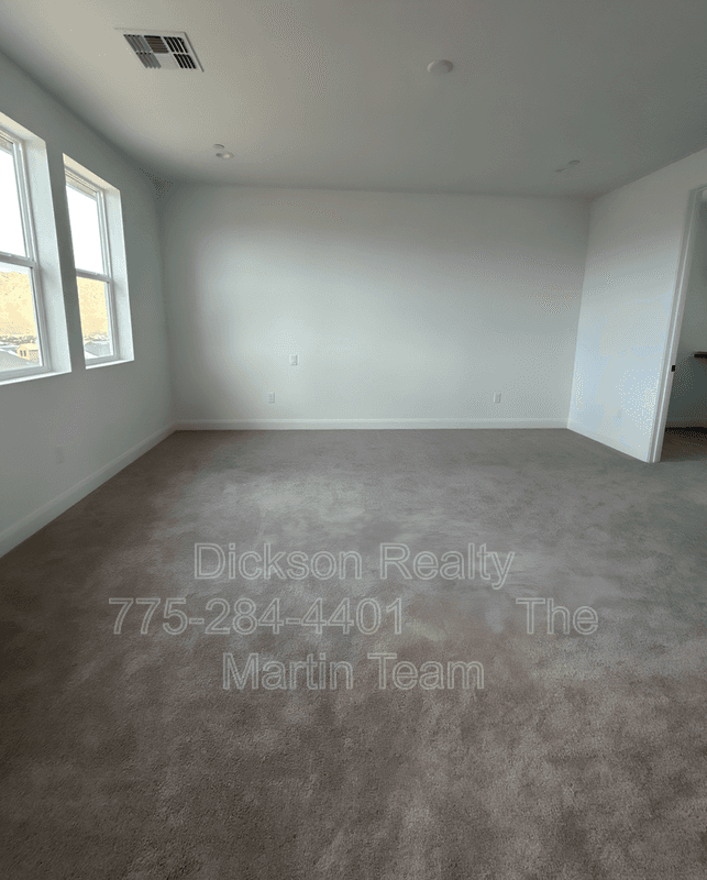 Sparks House: 11635 Vinegar Peak Drive