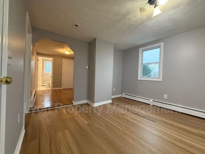 East Providence Condo: 26 Carlton Street