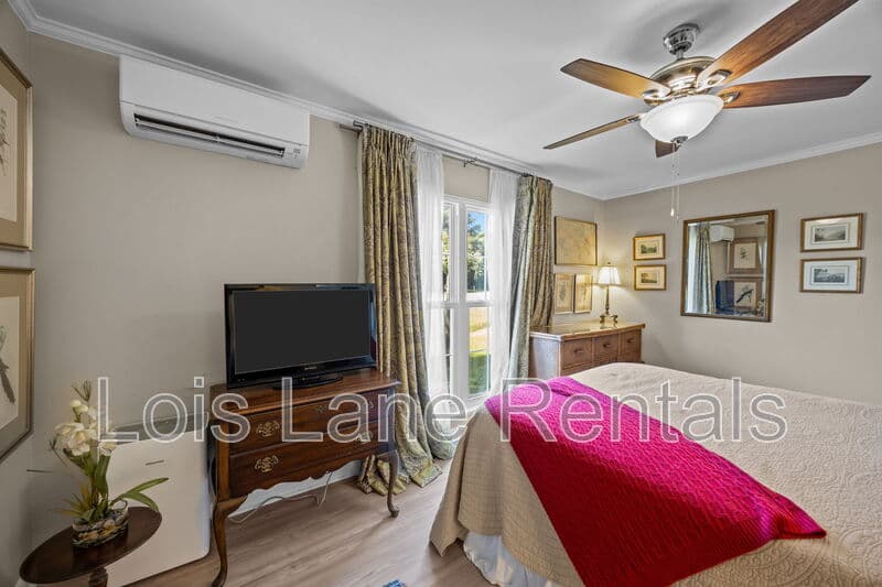 Charleston Condo: 874 Colony Drive, #B16