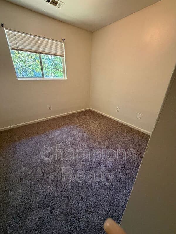 Colmbus Condo: 1508 Bowie Ave