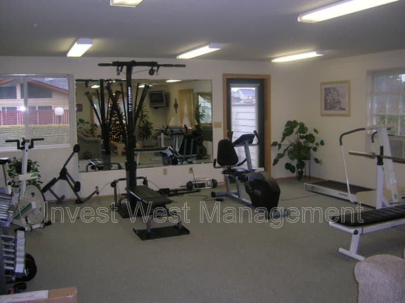 VANCOUVER House: 12514 SE 7 STREET