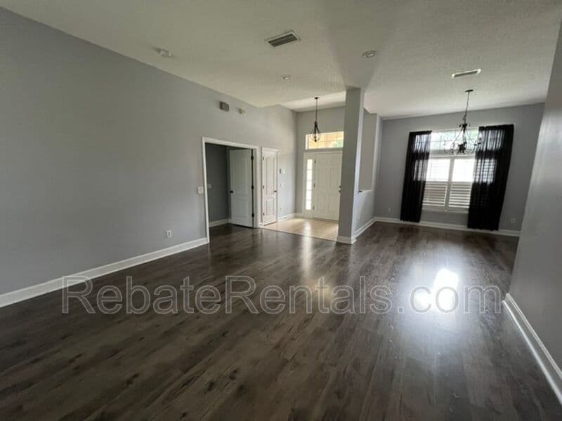 St. Augustine House: 200 Joseph Lake Ct