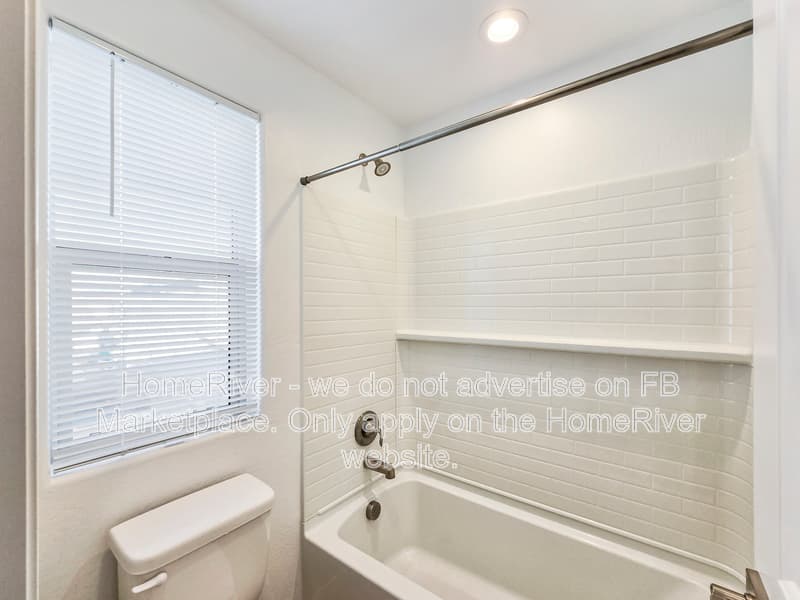 Surprise House: 14119 W Bronco Trl