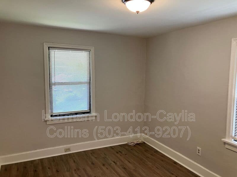 Saint Louis House: 5229 Fletcher Street