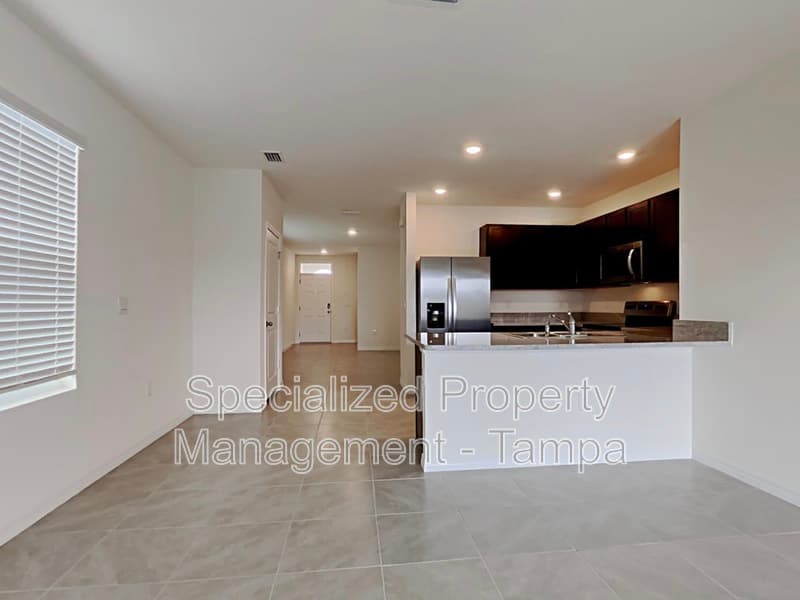 Wesley Chapel House: 31260 Penny Surf Loop