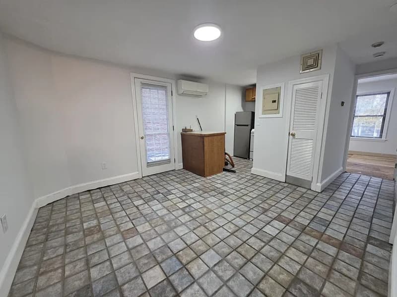 Boston Condo: 141 K St
