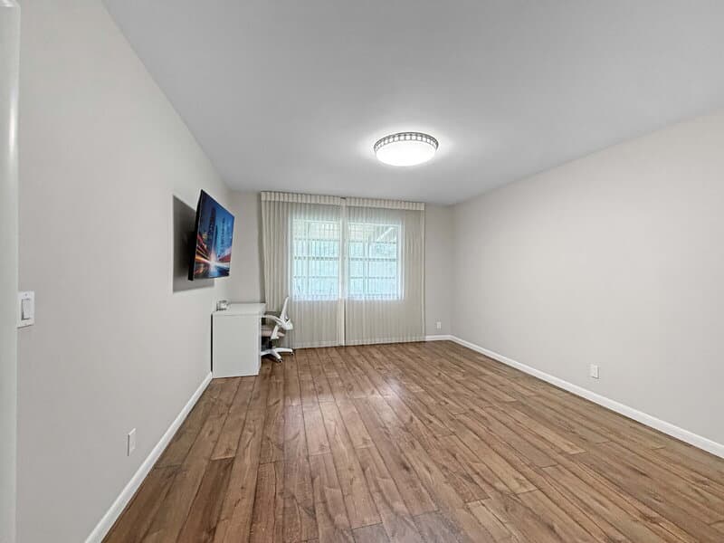 Hollywood Townhome: 249 Briarwood Circle