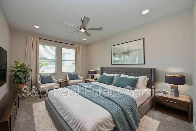 Lakeland House: 5507 Freesia Dr