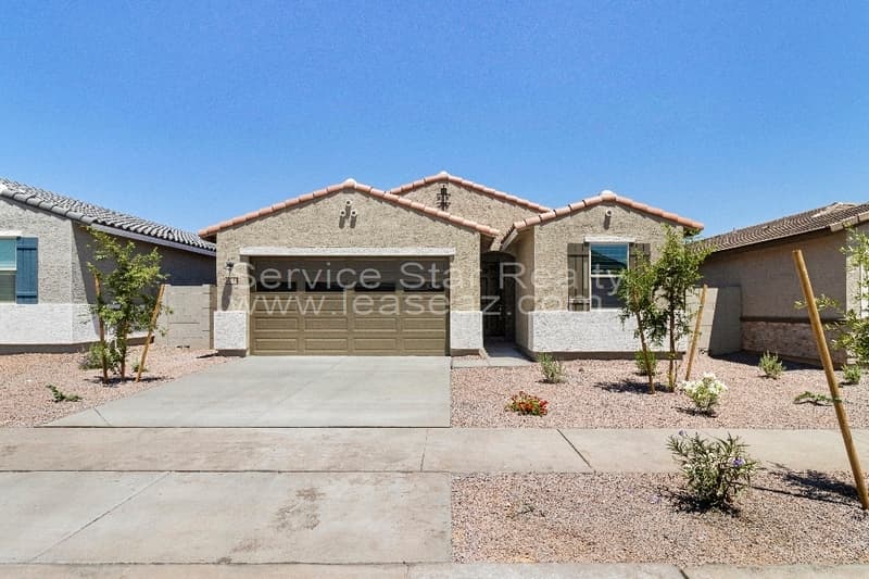 Surprise House: 25285 N 144th Ln