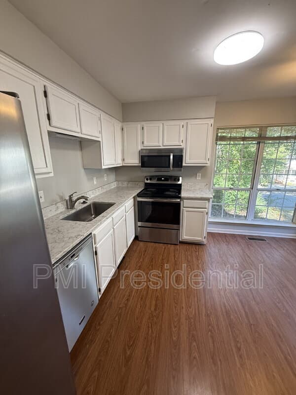 Midlothian Condo: 1402 Sycamore Ridge Court