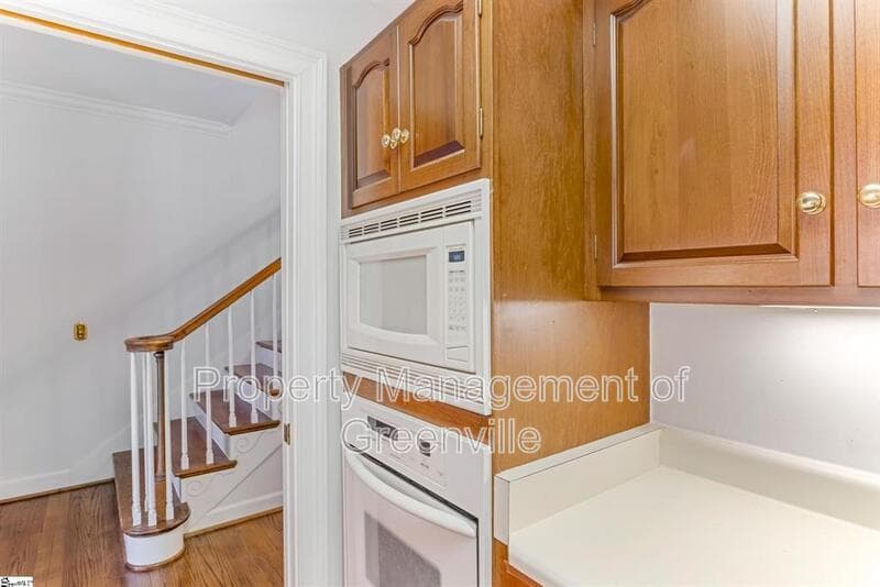 Greenville Townhome: 110 Kilkenny court