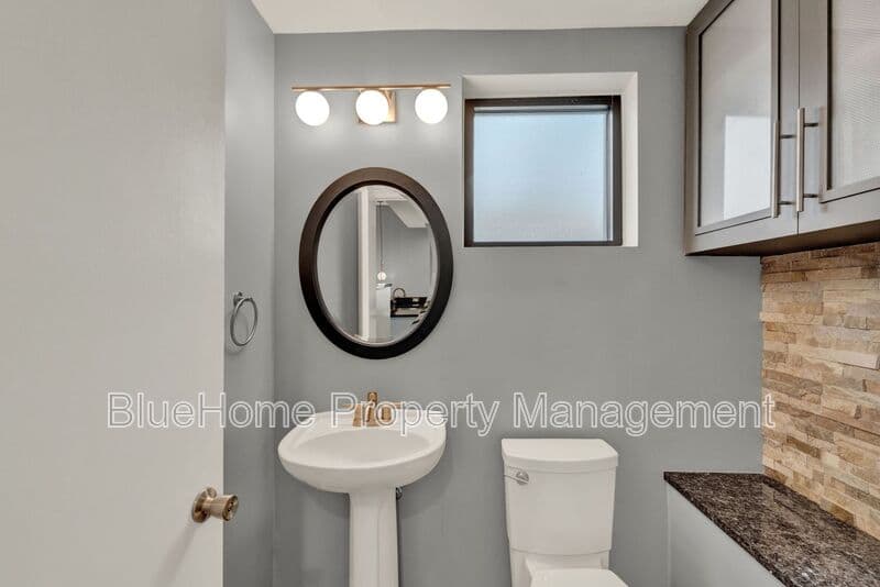Orlando Townhome: 465 East South St.