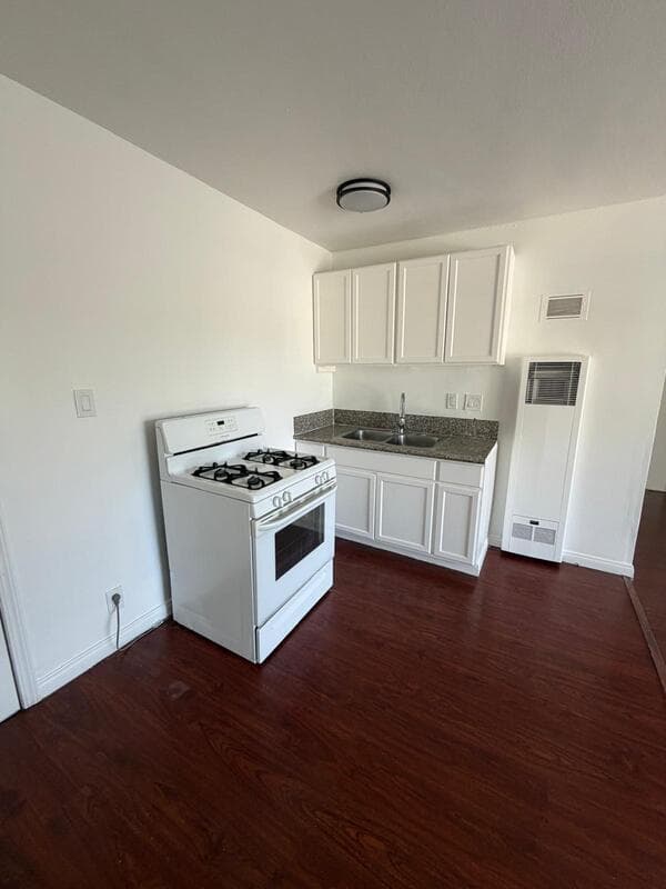 Anaheim Condo: 1828 W. Sumac Lane