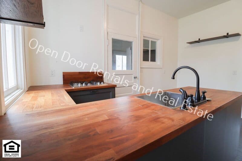 Fort Wayne Condo: 1101 Lake Ave