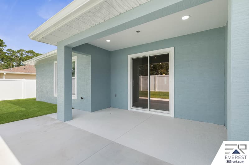 Palm Coast House: 10 Llovera Pl