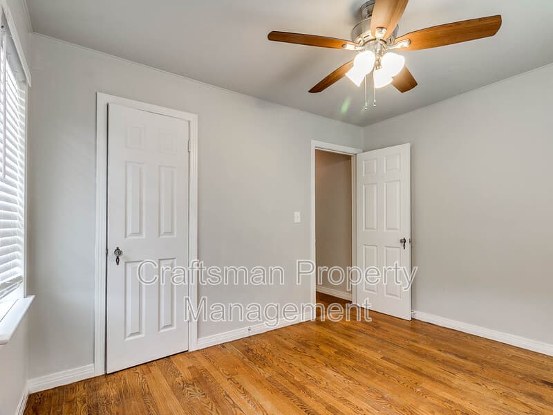 The Village House: 1414 Oxford Way