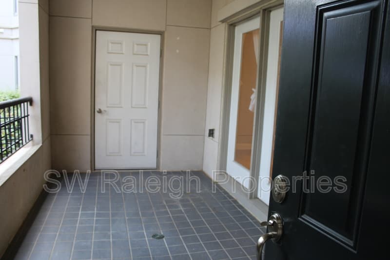 Raleigh Condo: 252 East Davie Street - 1