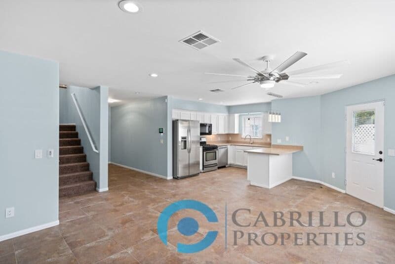 San Diego Townhome: 1720 Evergreen Street