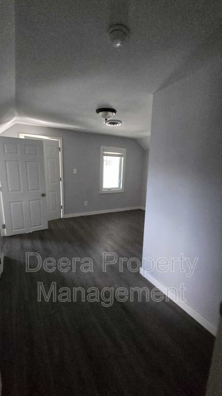 Kansas City House: 520 Sandusky Avenue