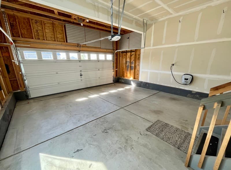 Commerce City House: 18027 E. 99th Ave
