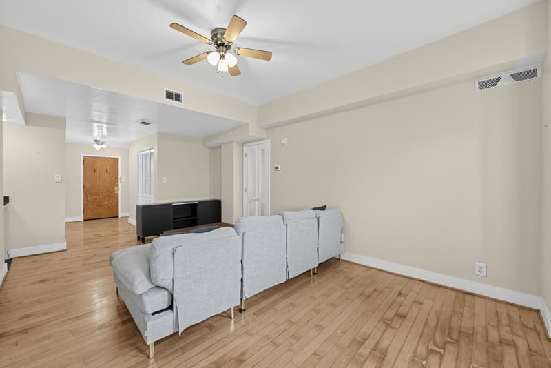 WASHINGTON House: 2127 California St NW