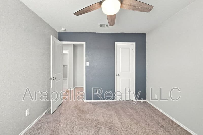 San Antonio House: 3430 Angus Creek